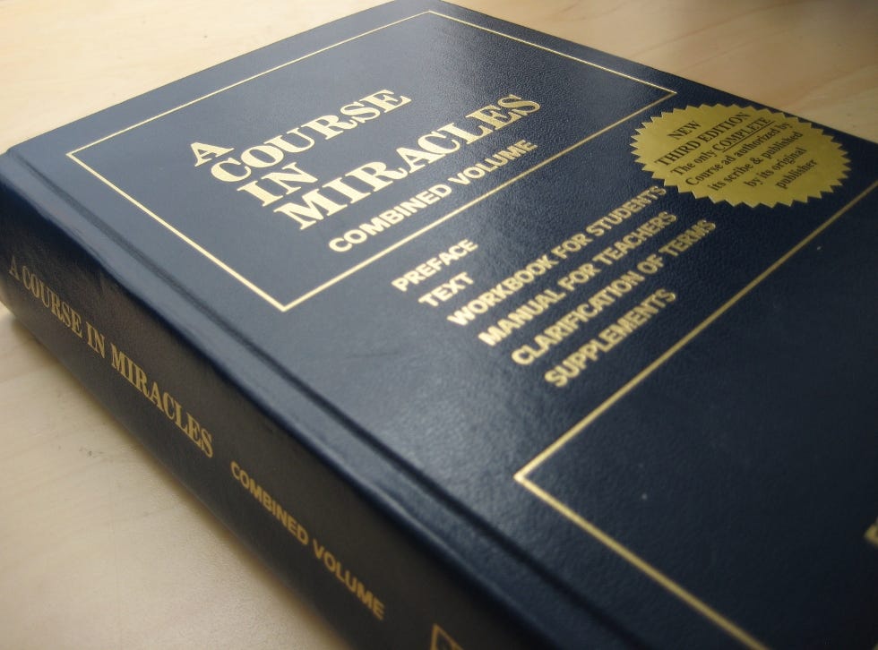 Mucizeler Kursu: A Course in Miracles, Dr. Helen&nbsp;Schucman