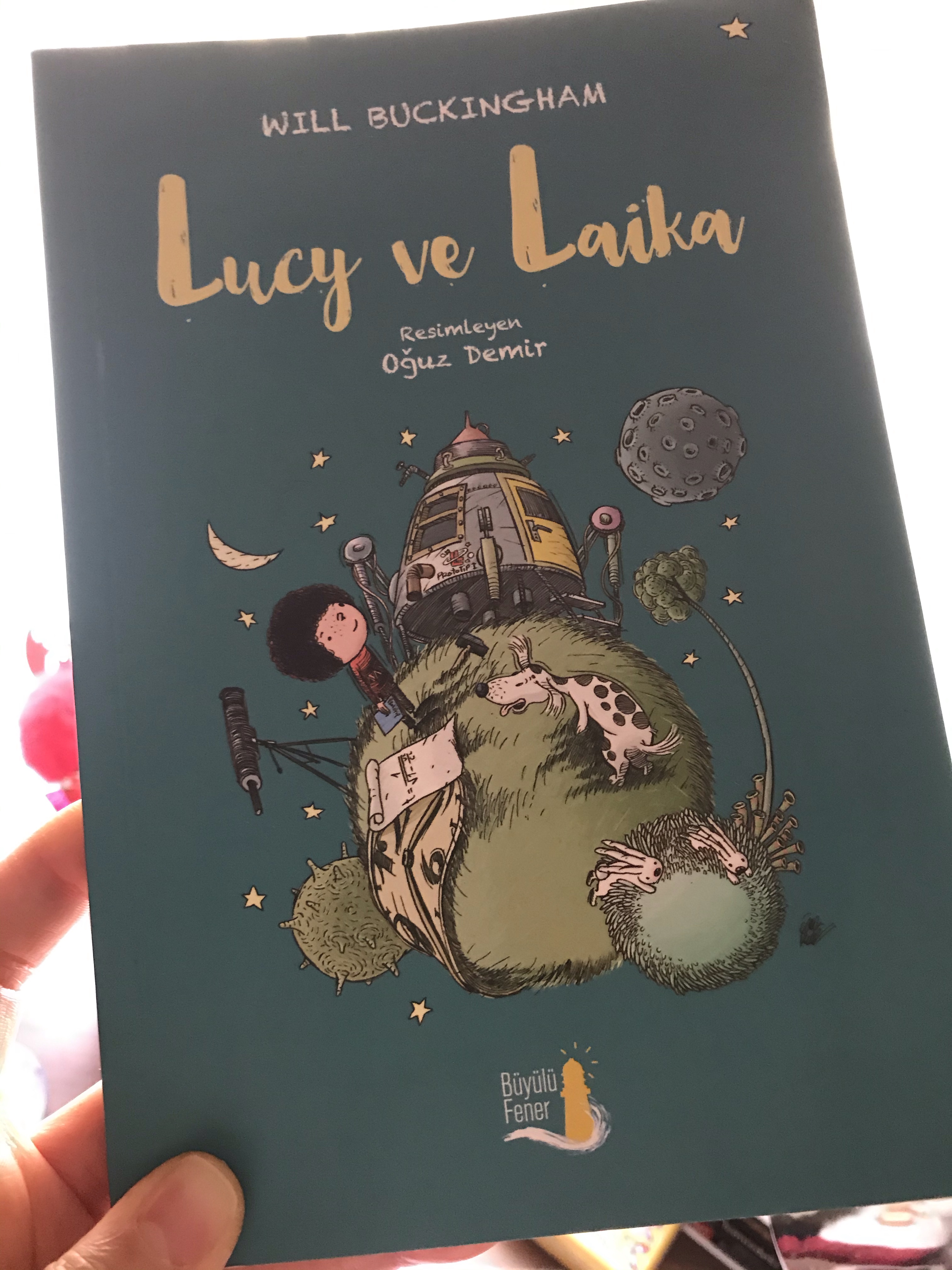 Lucy ve Laika, Will Buckingham