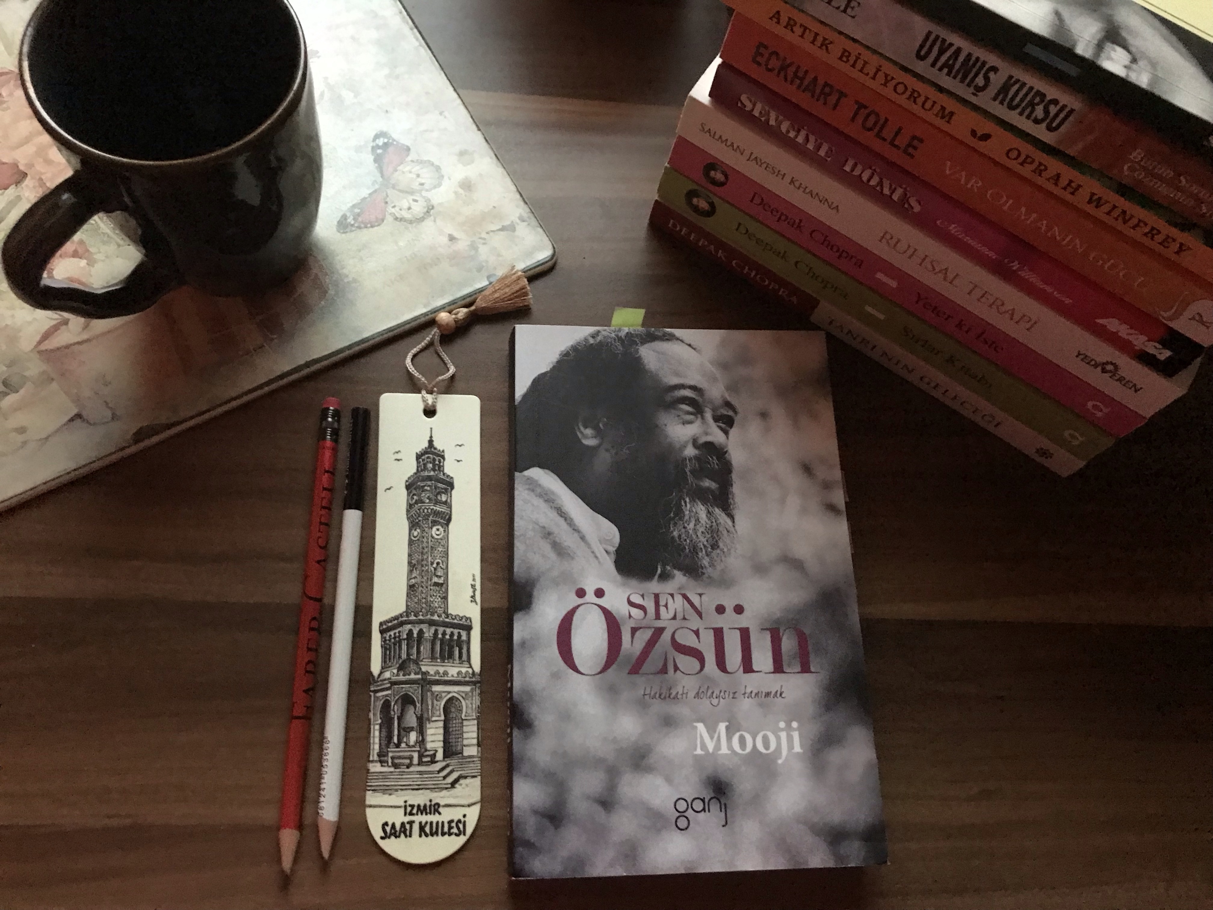 Sen Özsün, Mooji