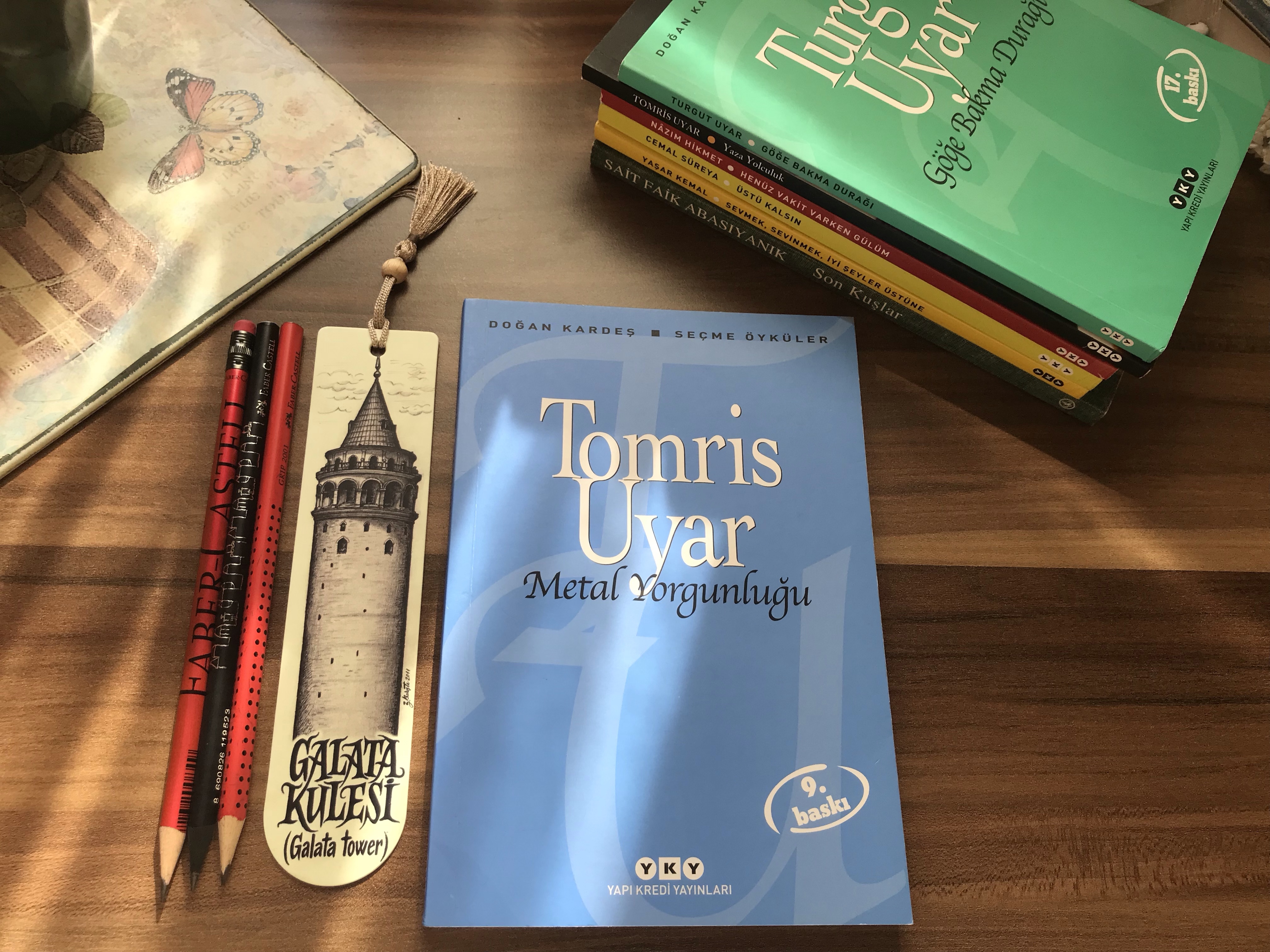 Metal Yorgunluğu, Tomris&nbsp;Uyar