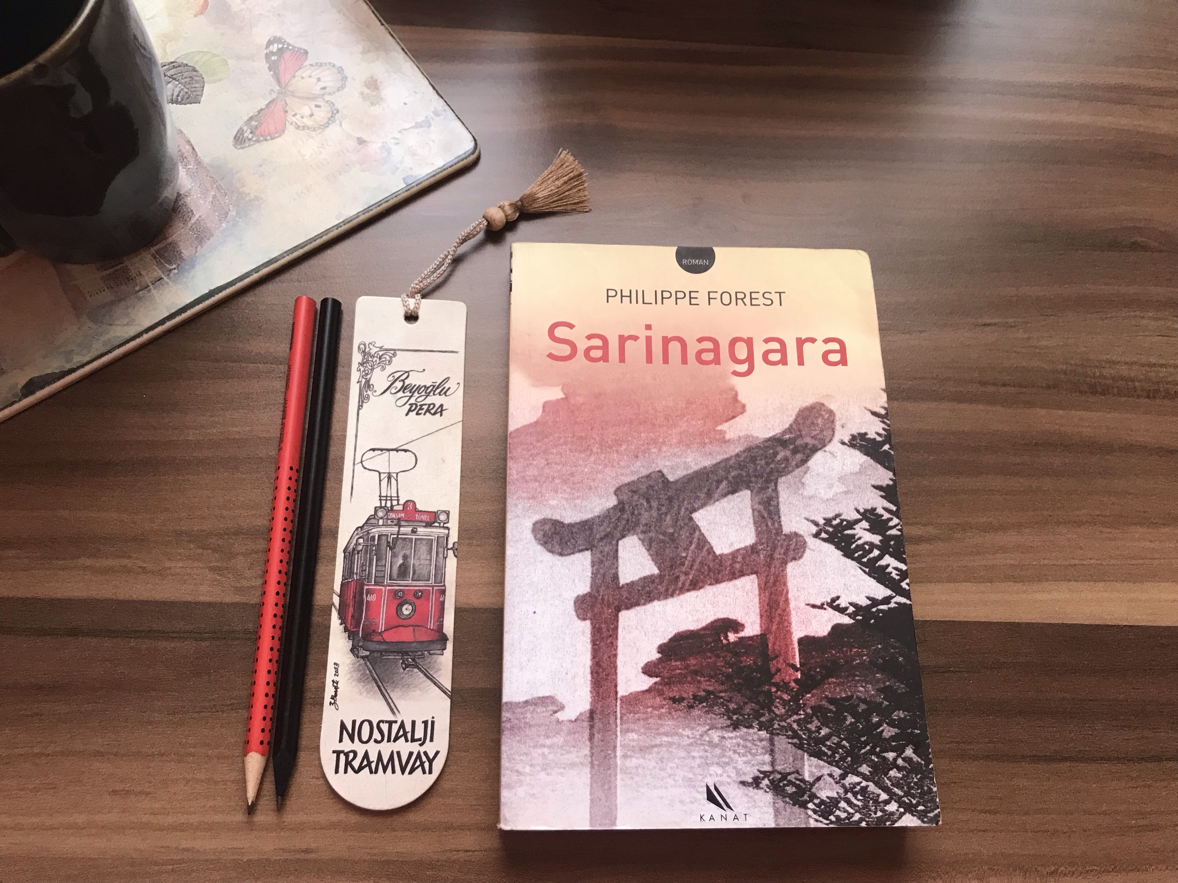 Sarinagara, Philippe Forest