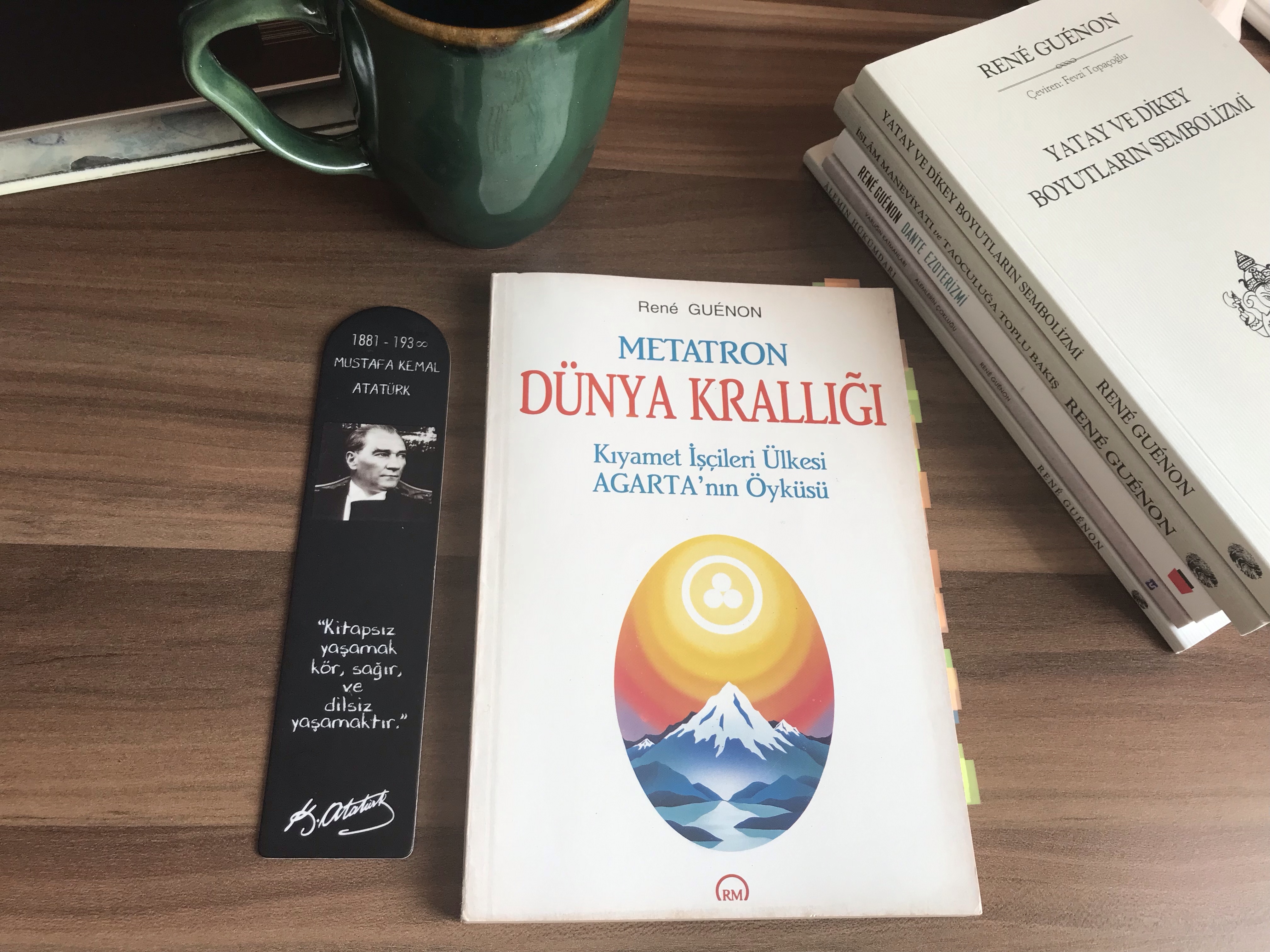 Metatron Dünya Krallığı (Alemin Hükümdarı), Rene Guenon