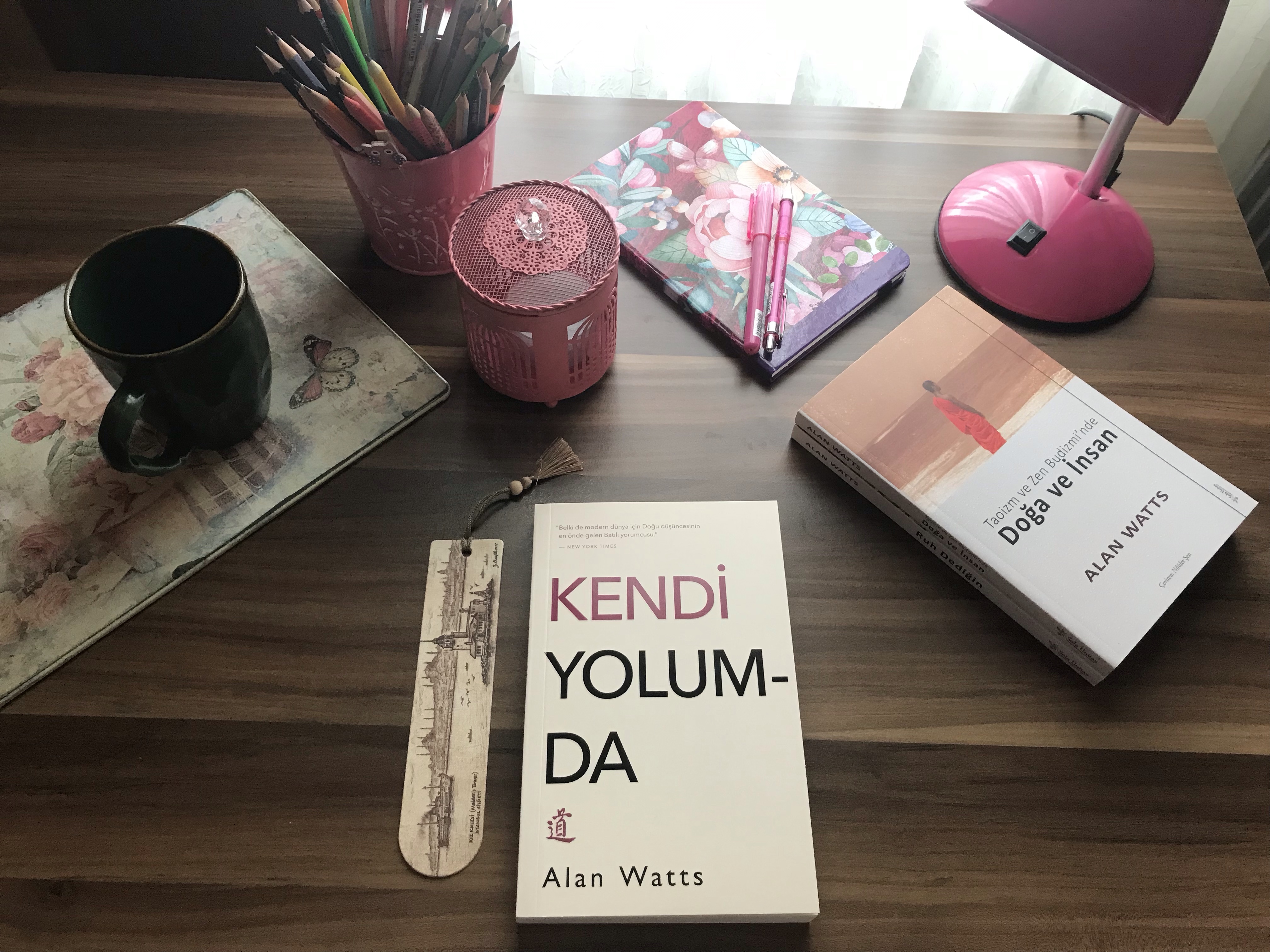 Kendi Yolumda, Alan&nbsp;Watts