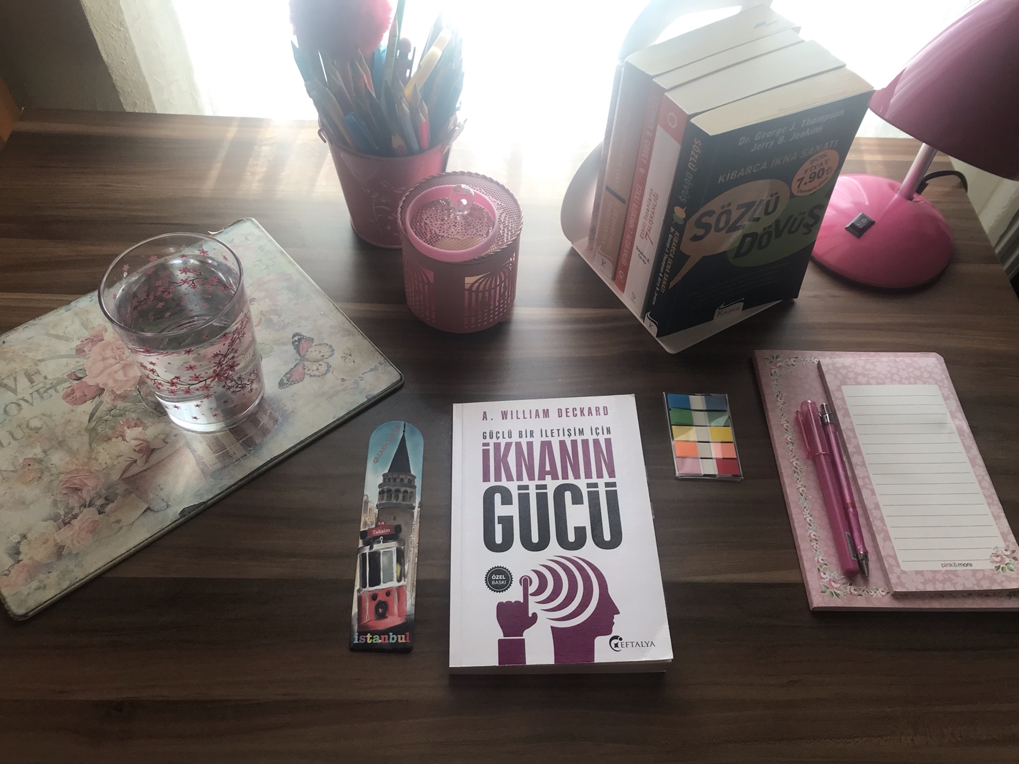 İknanın Gücü, A. William Deckard, Anında Etki; Michael V. Pantalon, Düşündüğünüzden Daha Fazlasını Söylüyorsunuz, Janine&nbsp;Driver