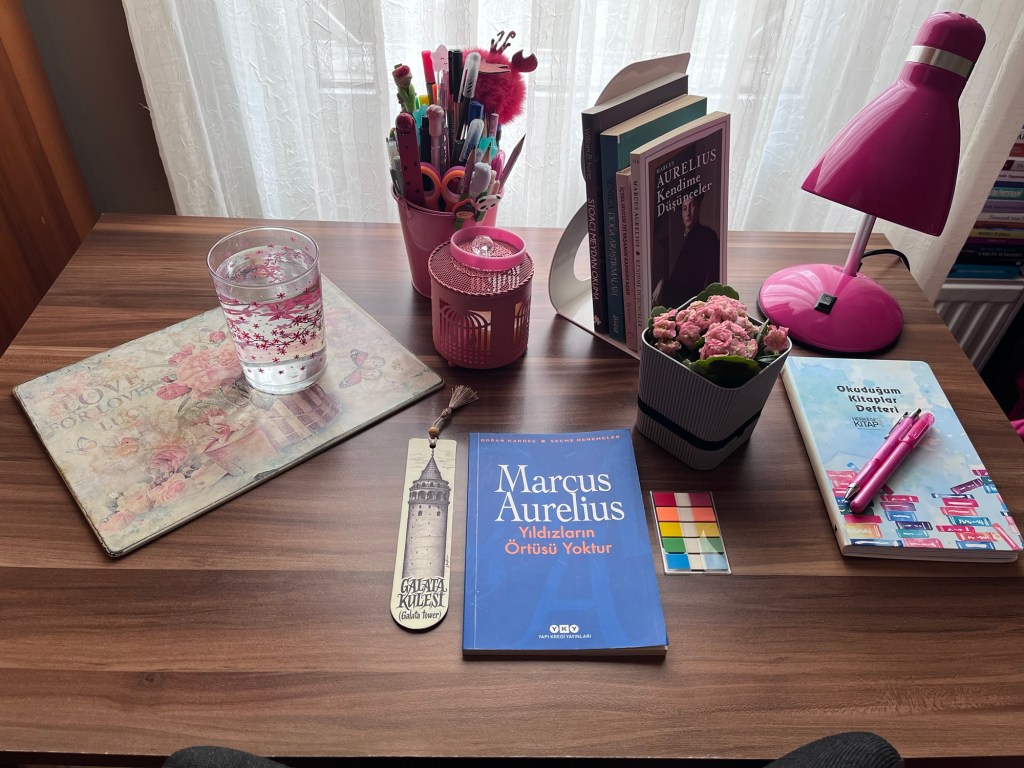 Yıldızların Örtüsü Yoktur, Marcus&nbsp;Aurelius